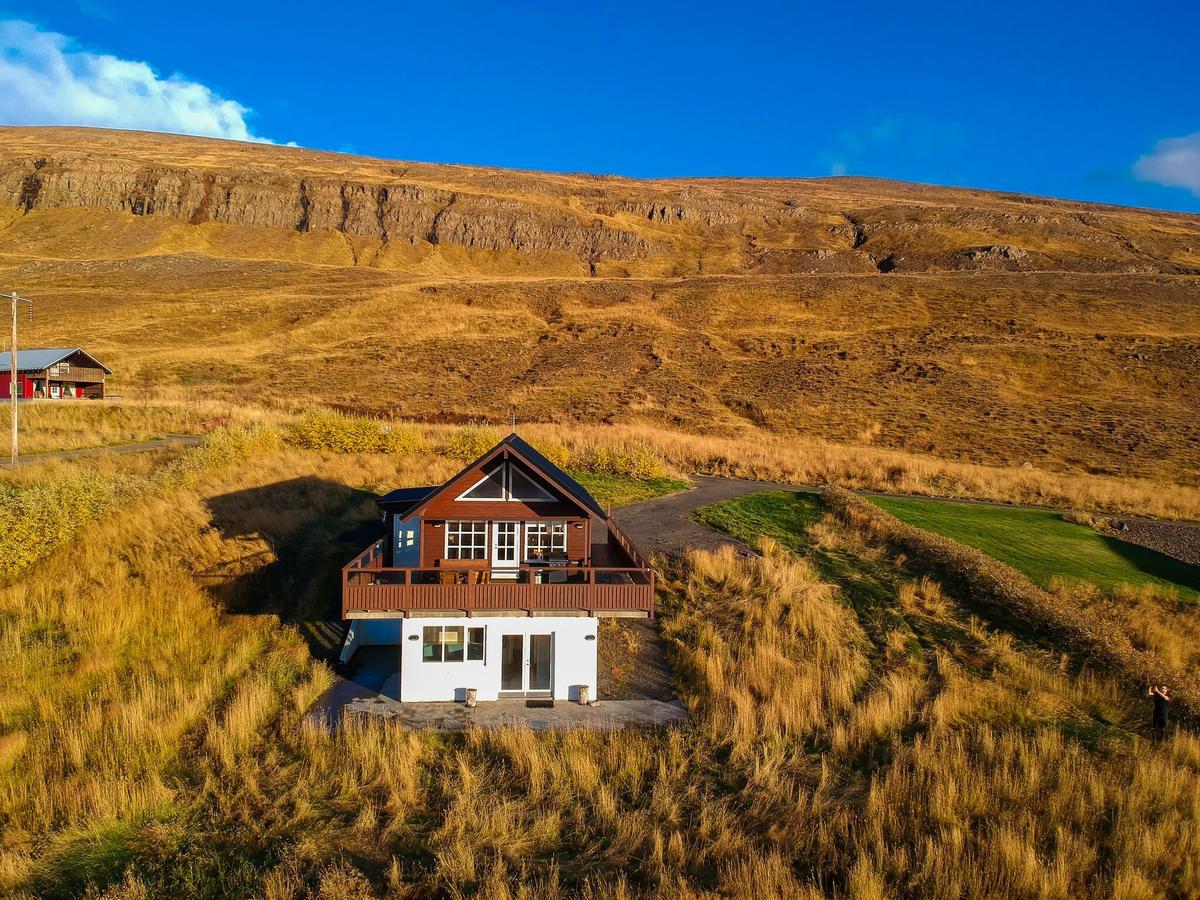 Vathlahof Guest House Akureyri Exterior photo